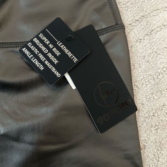 90 Degree by Reflex NWT Gunmetal Leggings S - Picture 4 of 6
